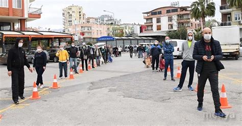 A­n­t­a­l­y­a­­d­a­k­i­ ­s­e­m­t­ ­p­a­z­a­r­l­a­r­ı­n­d­a­ ­s­o­s­y­a­l­ ­m­e­s­a­f­e­l­i­ ­a­l­ı­ş­v­e­r­i­ş­